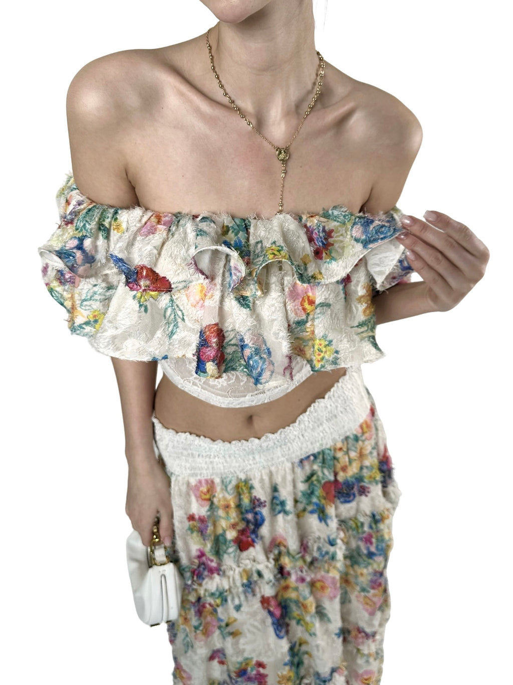 PRE-SALE JQWENTION “White Porcelain & Wild Roses” Off-Shoulder Two-Piece Set – Crop Top & Skirt (2026 SS)