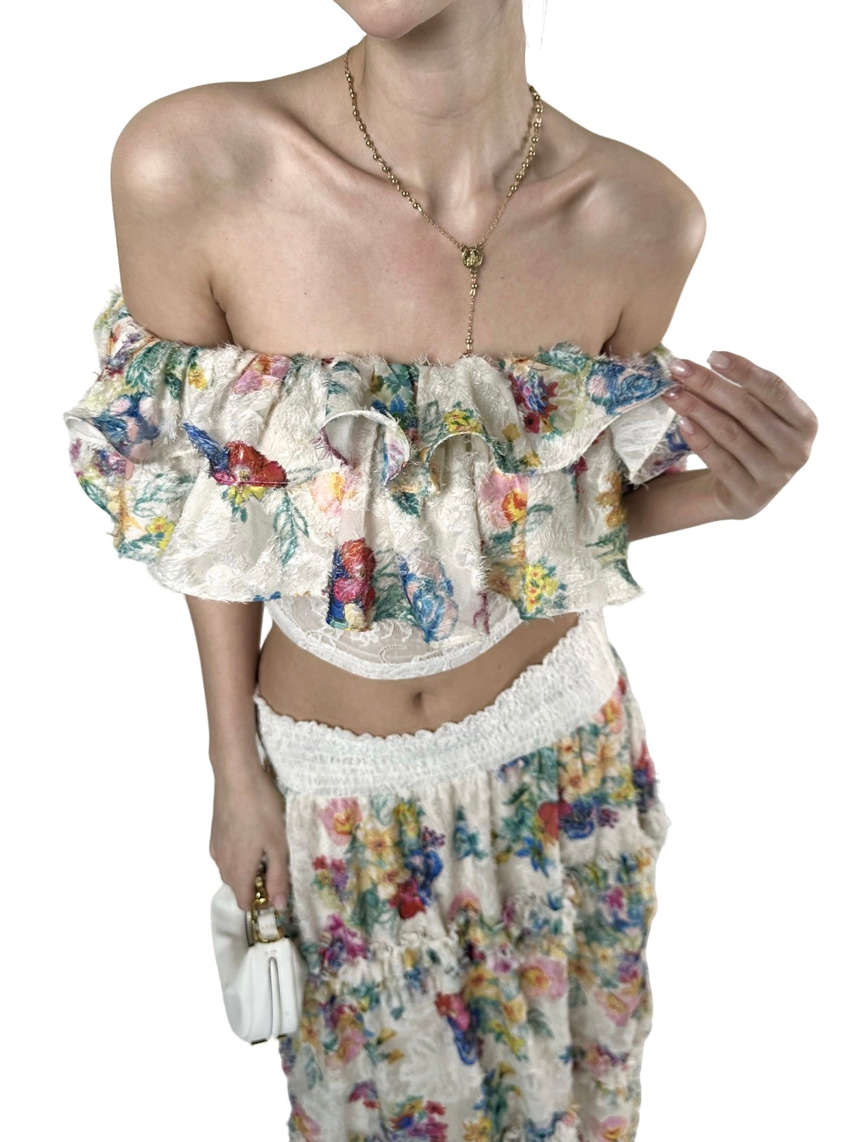 PRE-SALE JQWENTION “White Porcelain & Wild Roses” Off-Shoulder Two-Piece Set – Crop Top & Skirt (2026 SS)