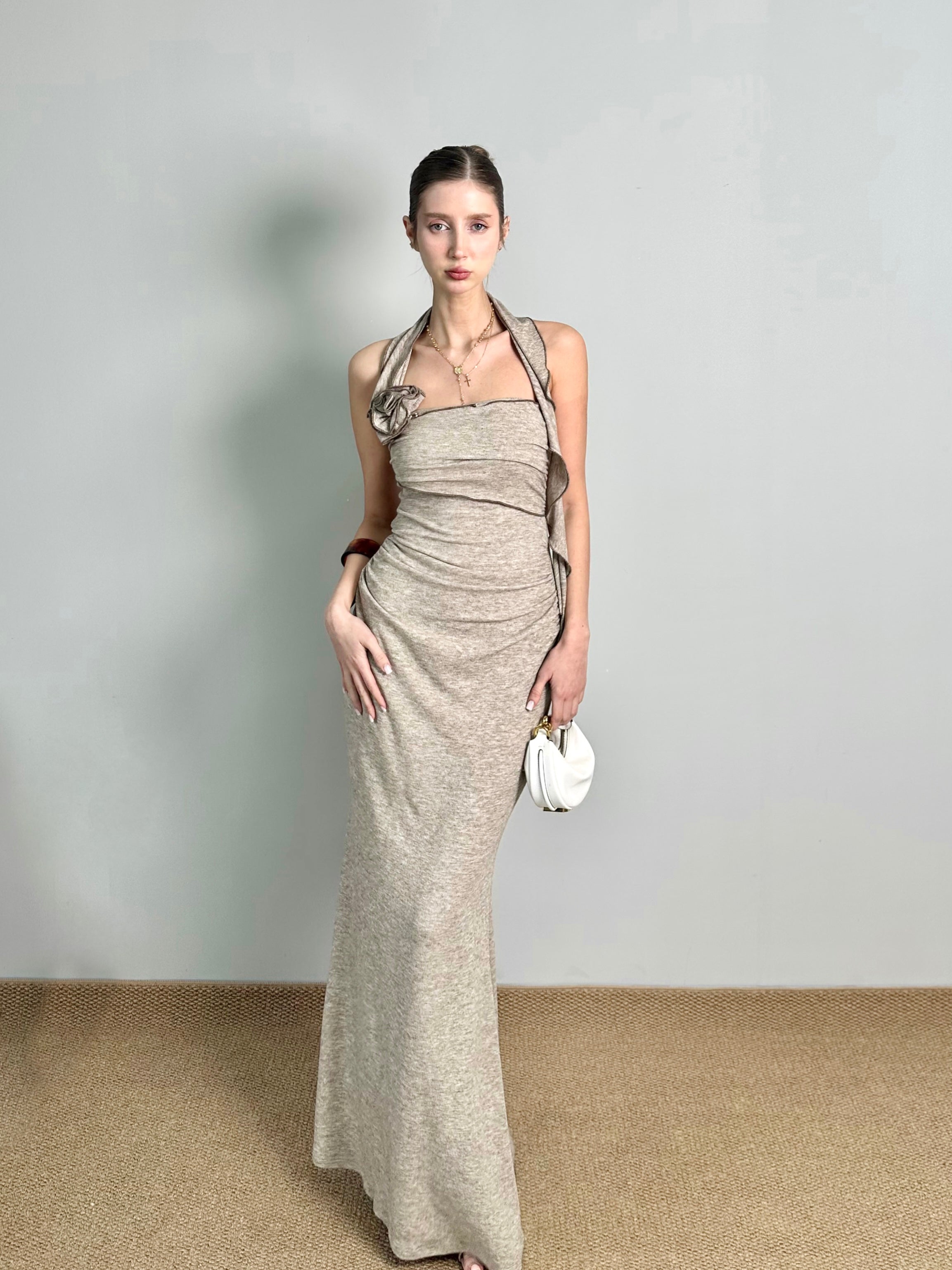 JQWENTION Ruched Strapless Maxi Dress with Detachable Scarf Detail (2026 SS)