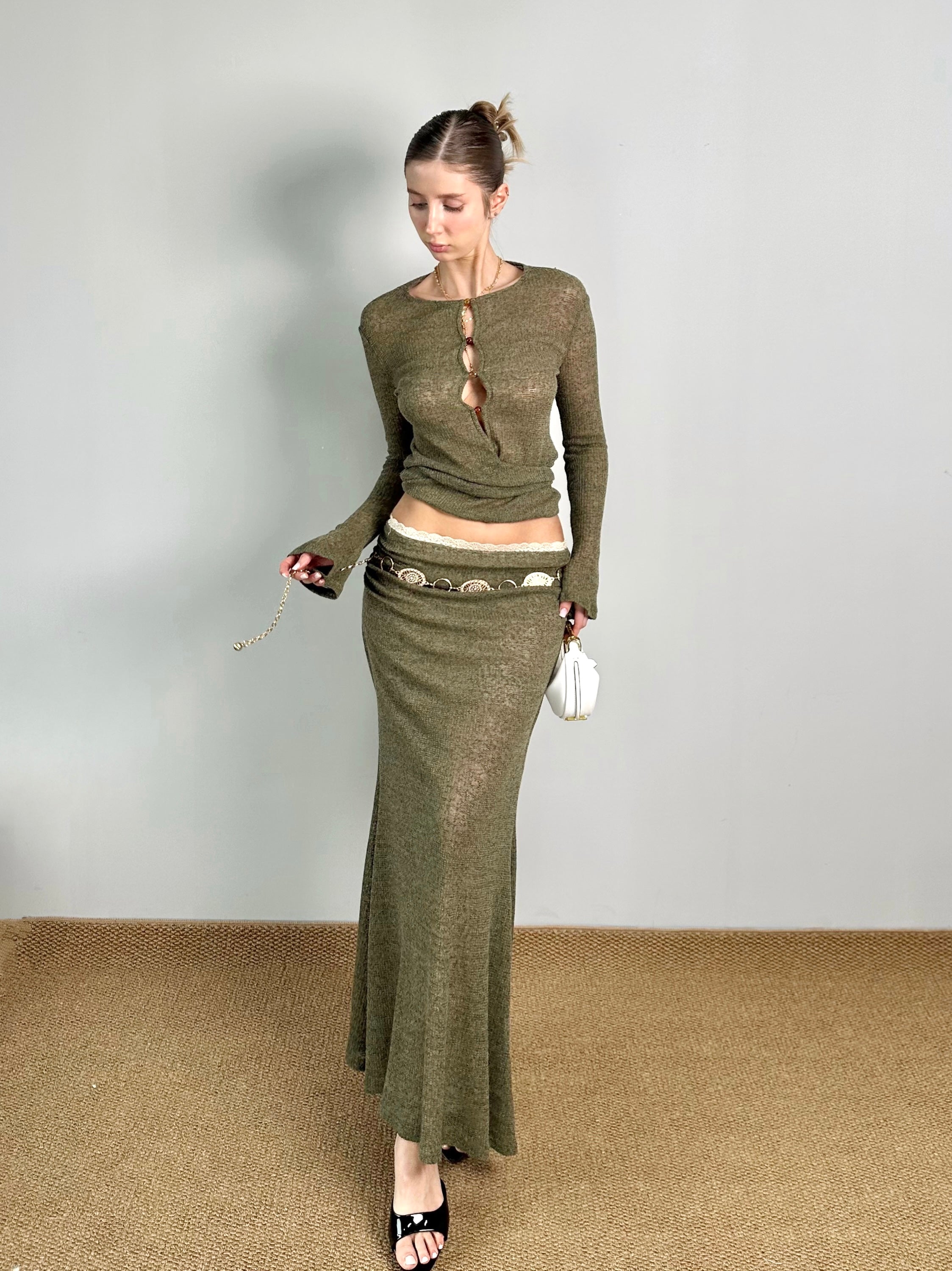 Jqwention 2026SS “Emerald Wonderland” Slim-Fit Moss Green Knit Set with Patchwork Design