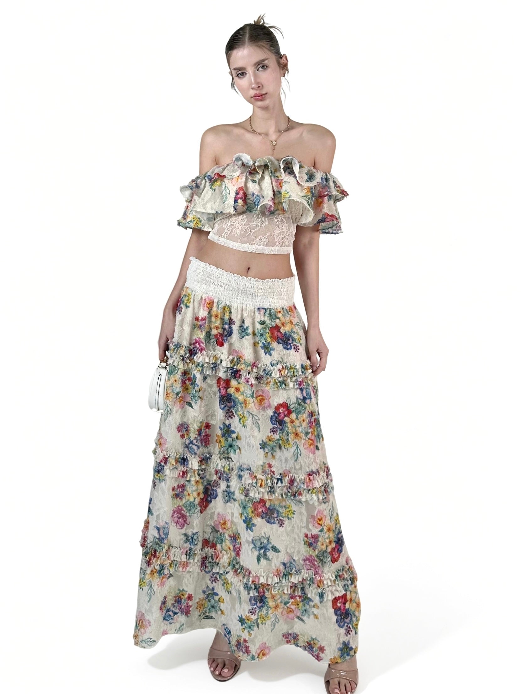 PRE-SALE JQWENTION “White Porcelain & Wild Roses” Off-Shoulder Two-Piece Set – Crop Top & Skirt (2026 SS)