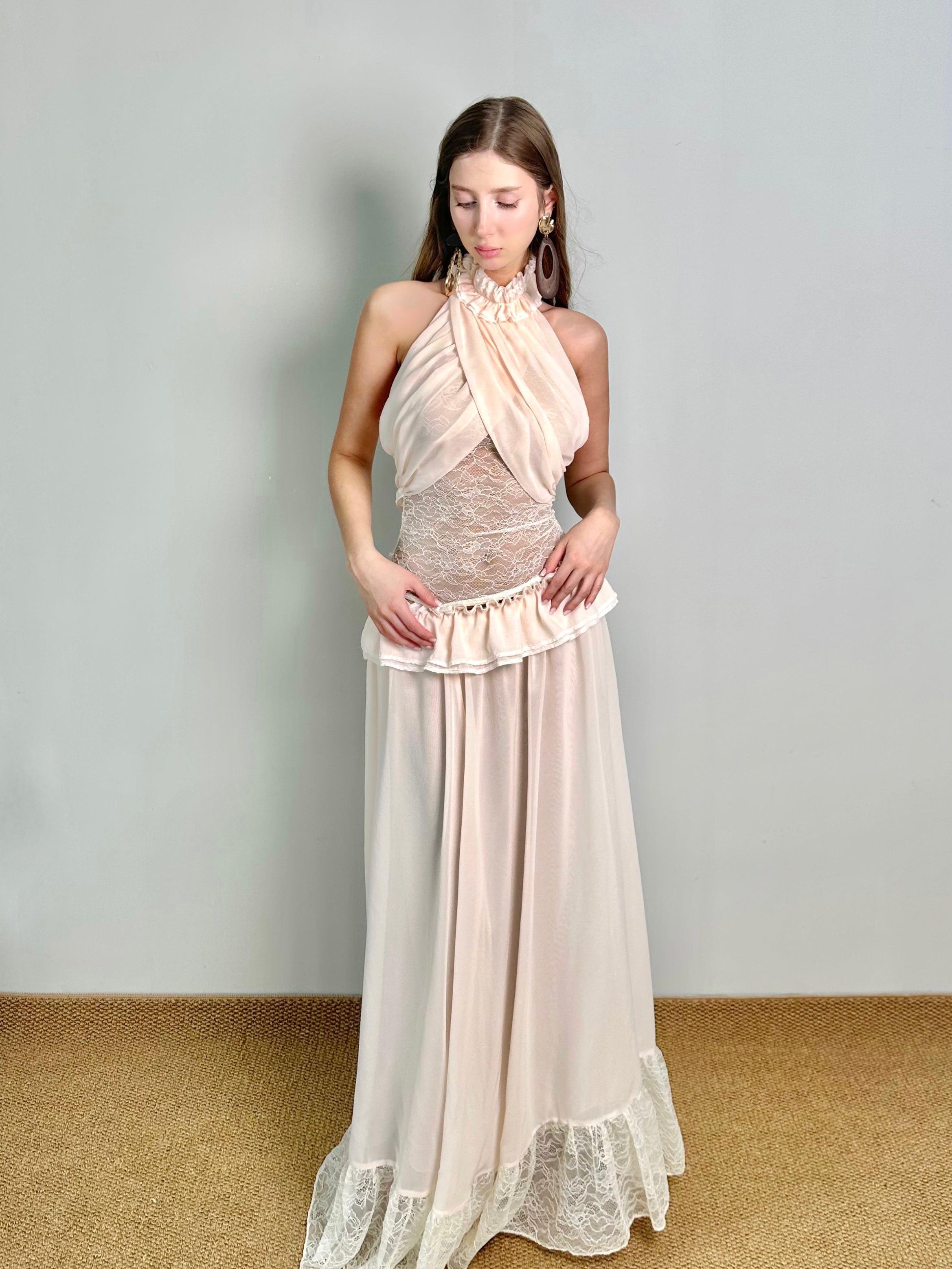 Jqwention Blush Pink Halter Dress Set – French-Inspired Ruffle Design, Flattering Slim Silhouette (2-Piece)