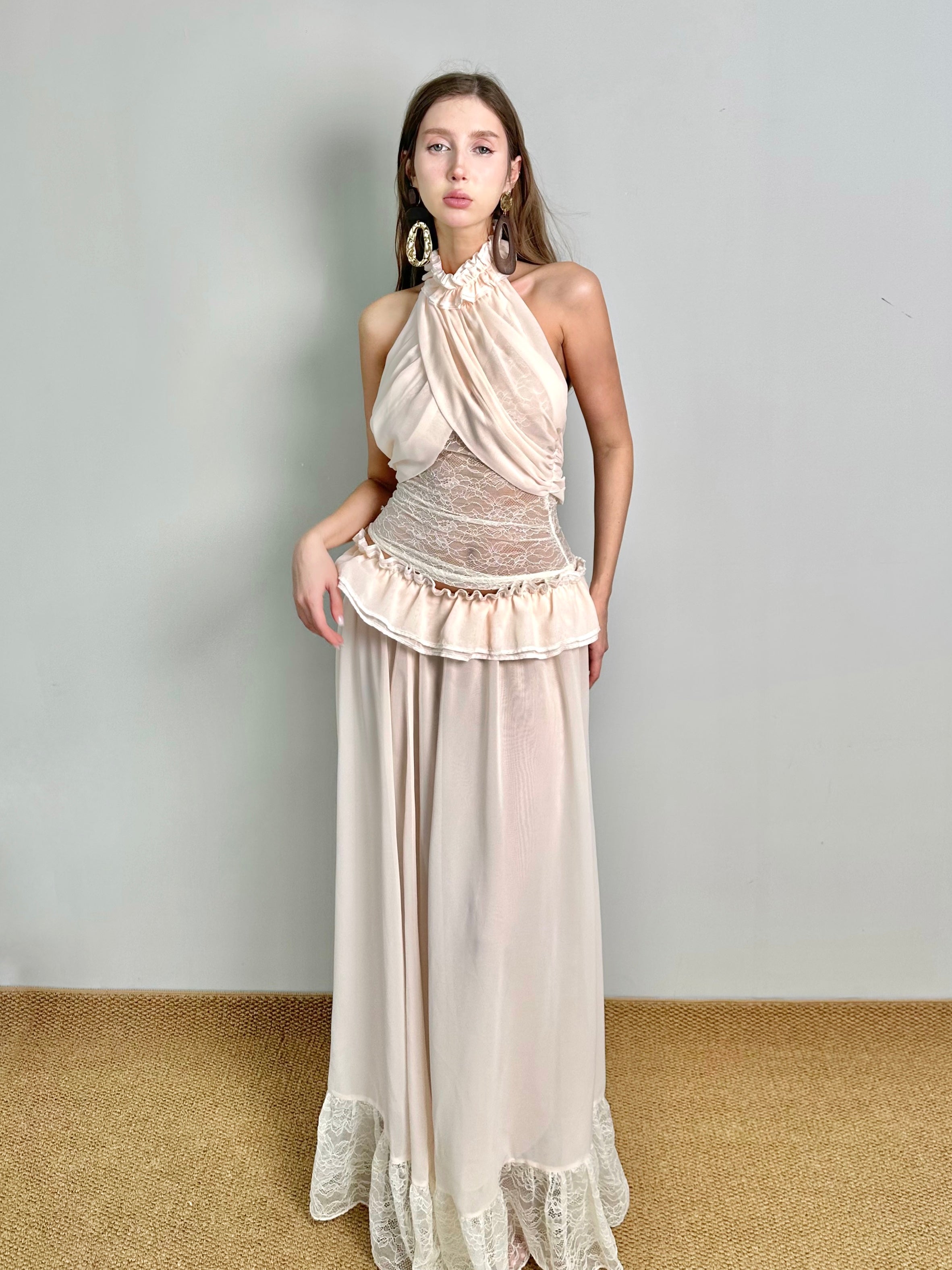 Jqwention Blush Pink Halter Dress Set – French-Inspired Ruffle Design, Flattering Slim Silhouette (2-Piece)