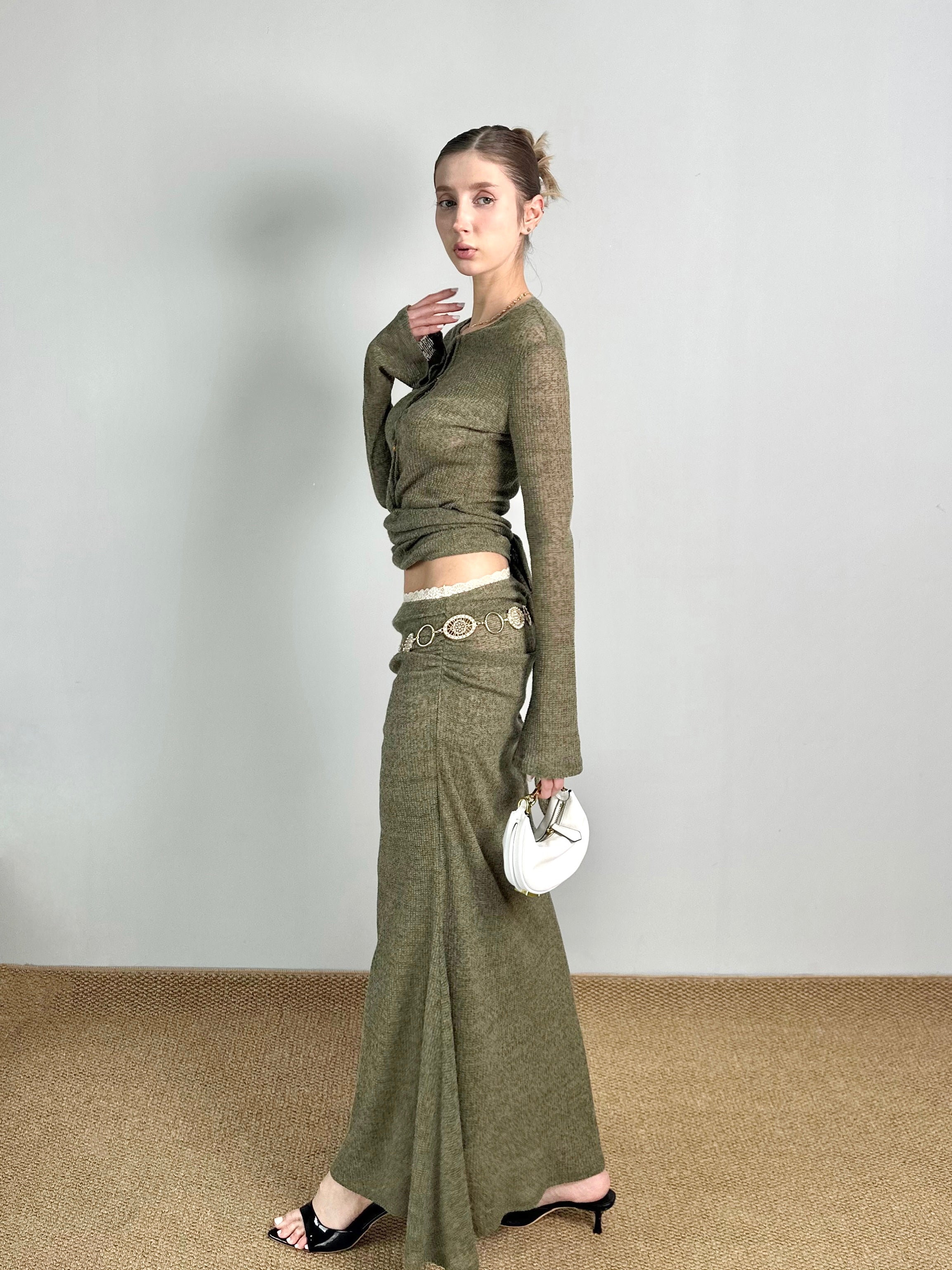 Jqwention 2026SS “Emerald Wonderland” Slim-Fit Moss Green Knit Set with Patchwork Design