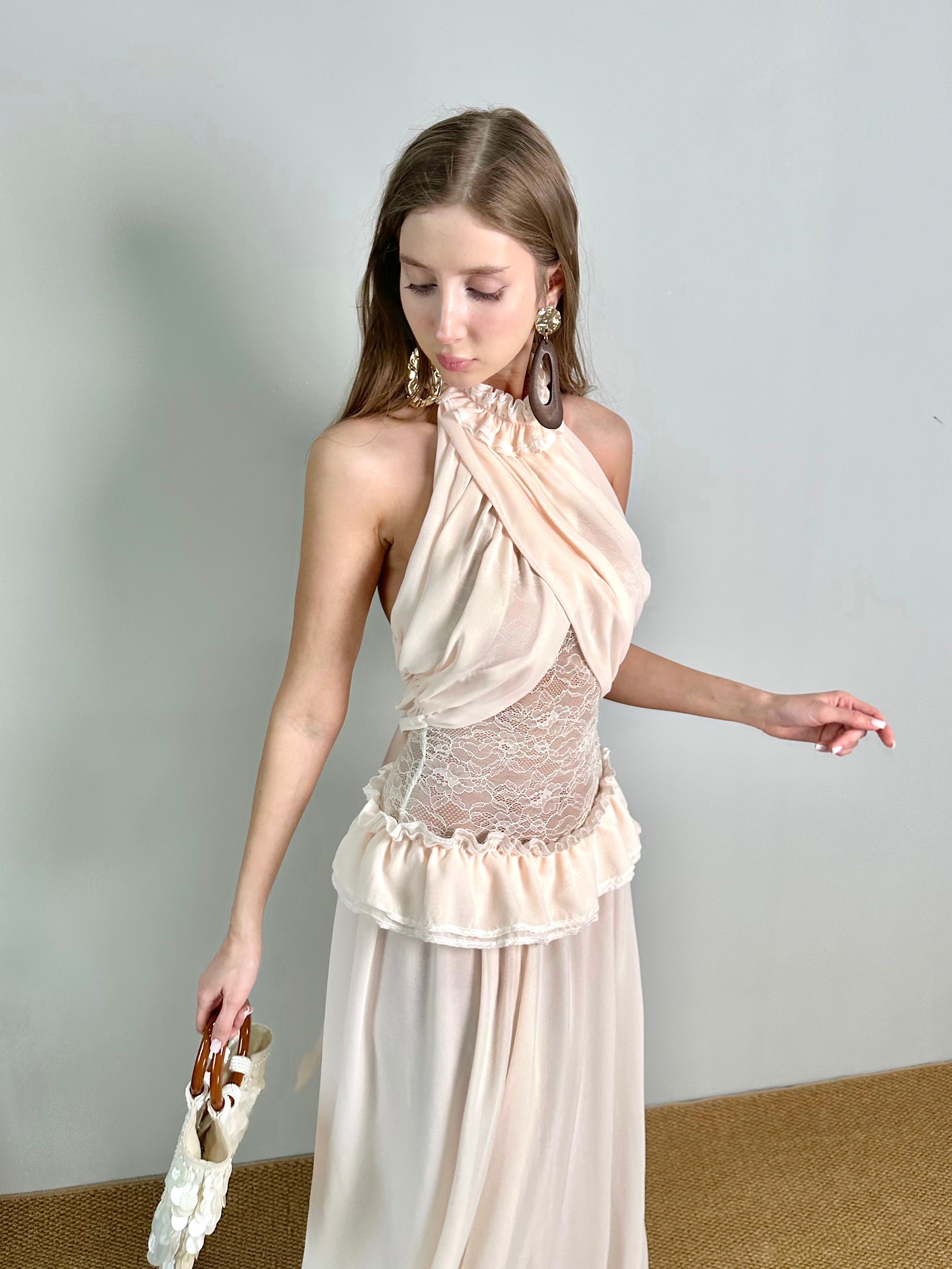 Jqwention Blush Pink Halter Dress Set – French-Inspired Ruffle Design, Flattering Slim Silhouette (2-Piece)